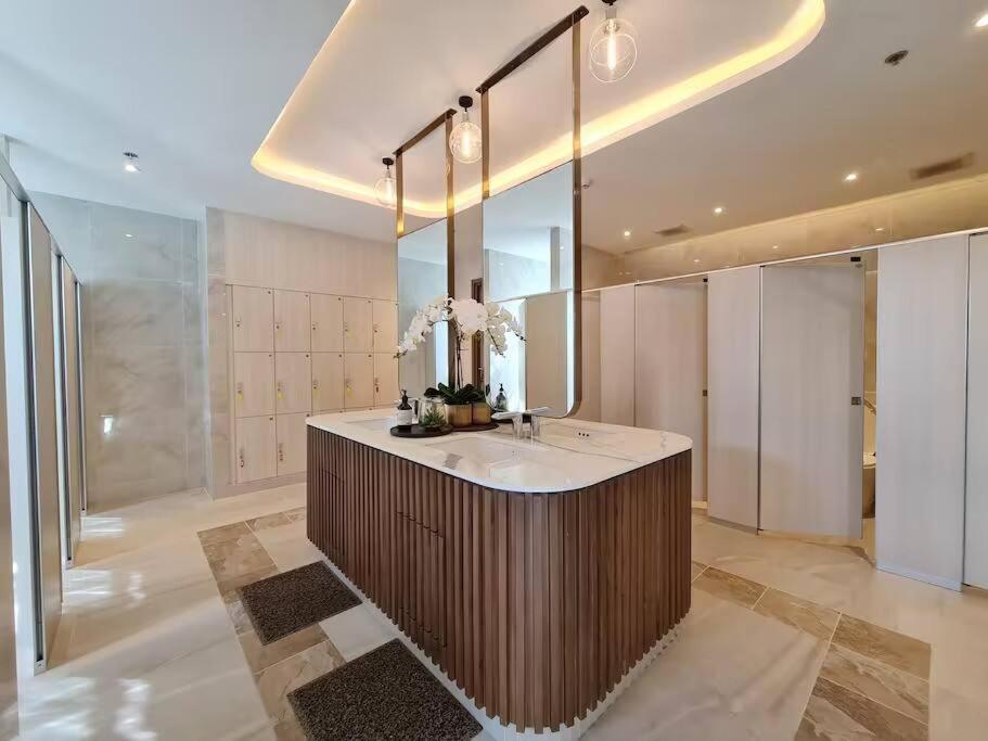 Astra Sky River High Floor,3 Bedrooms 97㎡ 山景房带浴缸 チエンマイ エクステリア 写真