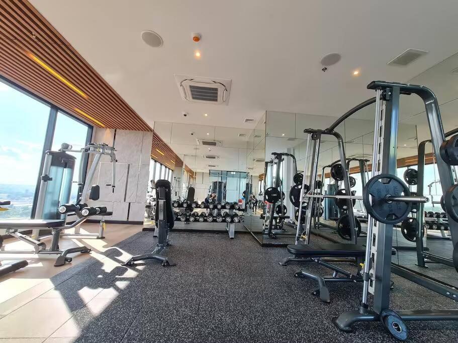 Astra Sky River High Floor,3 Bedrooms 97㎡ 山景房带浴缸 チエンマイ エクステリア 写真