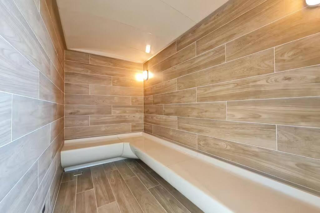 Astra Sky River High Floor,3 Bedrooms 97㎡ 山景房带浴缸 チエンマイ エクステリア 写真